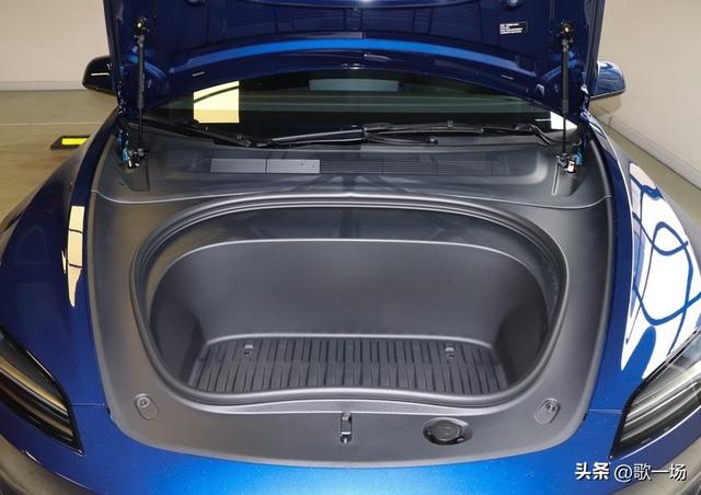 特斯拉安卓用戶狂喜！這波操作真香？UWB技術落地，到底香不香？