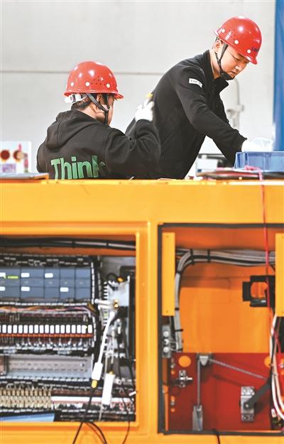 國產(chǎn)重載AGV加速出海