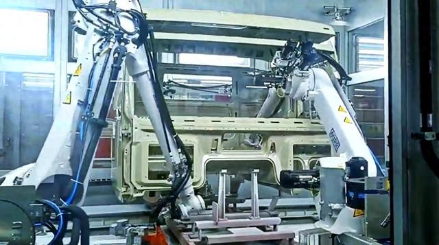 智能制造：驅(qū)動汽車機械，擎動國家發(fā)展