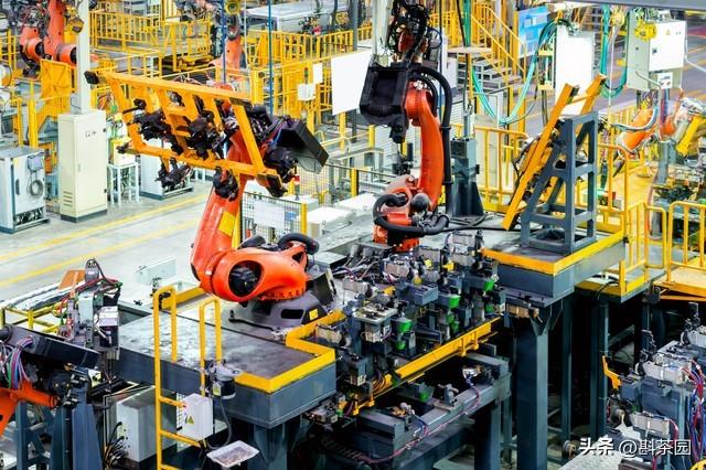 智能制造：最魔幻的不是技術的突破，而是整個民族氣質(zhì)的蛻變