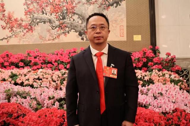 聚焦“AI焦慮”“AI幻覺(jué)”，代表委員共話人工智能