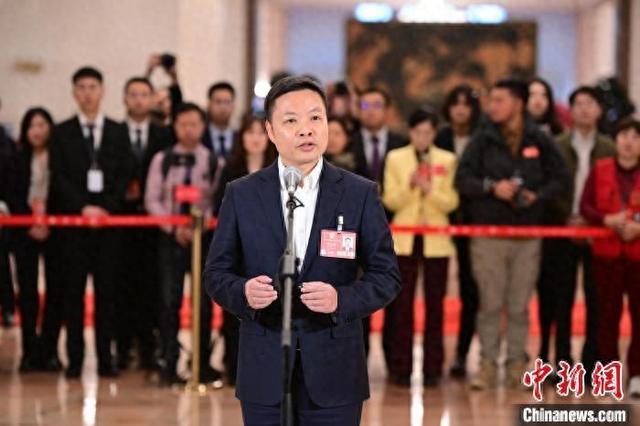 小鵬汽車何小鵬談自動(dòng)駕駛：“普通家庭用戶敢用”才是成功