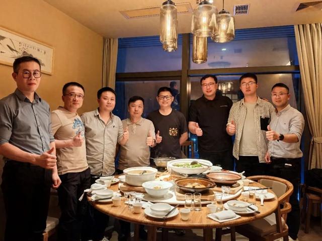 關(guān)于機(jī)場(chǎng)、化工廠以及UWB上手機(jī)的最新進(jìn)展丨高精定位產(chǎn)業(yè)圈