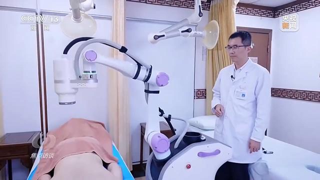 焦點(diǎn)訪談丨輔助診斷、AI問答、健康管理……AI正重塑醫(yī)療服務(wù)鏈條