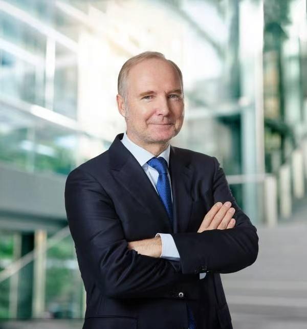 三年內推40余款新車！寶馬將發(fā)起強大產(chǎn)品攻勢，高樂：自動駕駛，安全第一 | 破局新攻勢④